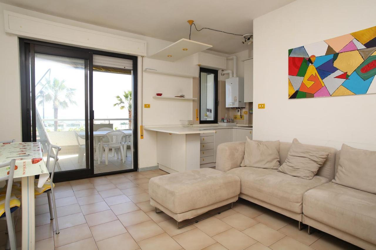 Residence Le Palme Montesilvano Marina Εξωτερικό φωτογραφία